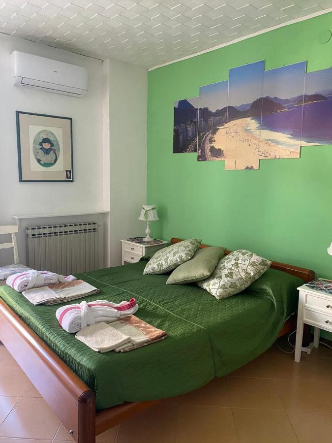 Pousada Copacabana Praia - Affittacamere - Casa Vacanza A Porto SantʼElpidio Екстериор снимка
