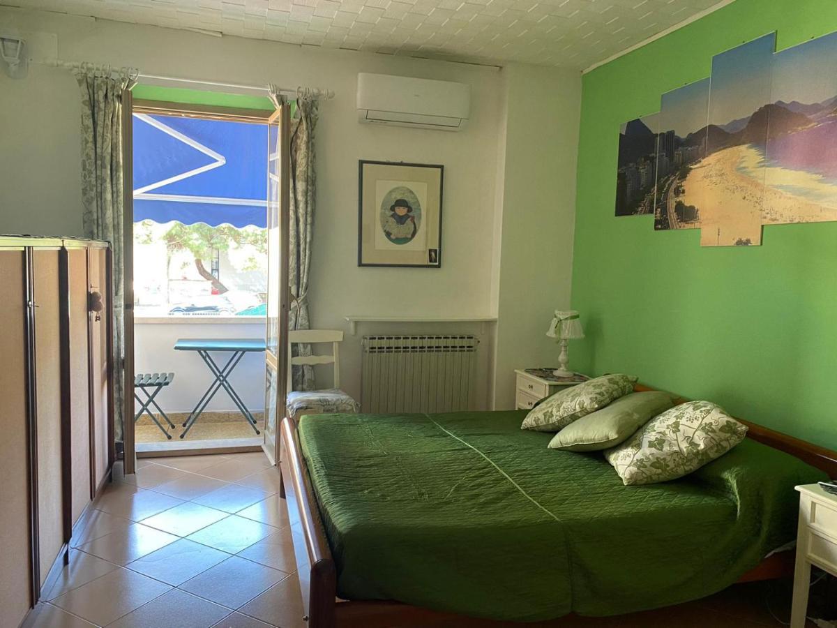 Pousada Copacabana Praia - Affittacamere - Casa Vacanza A Porto SantʼElpidio Екстериор снимка
